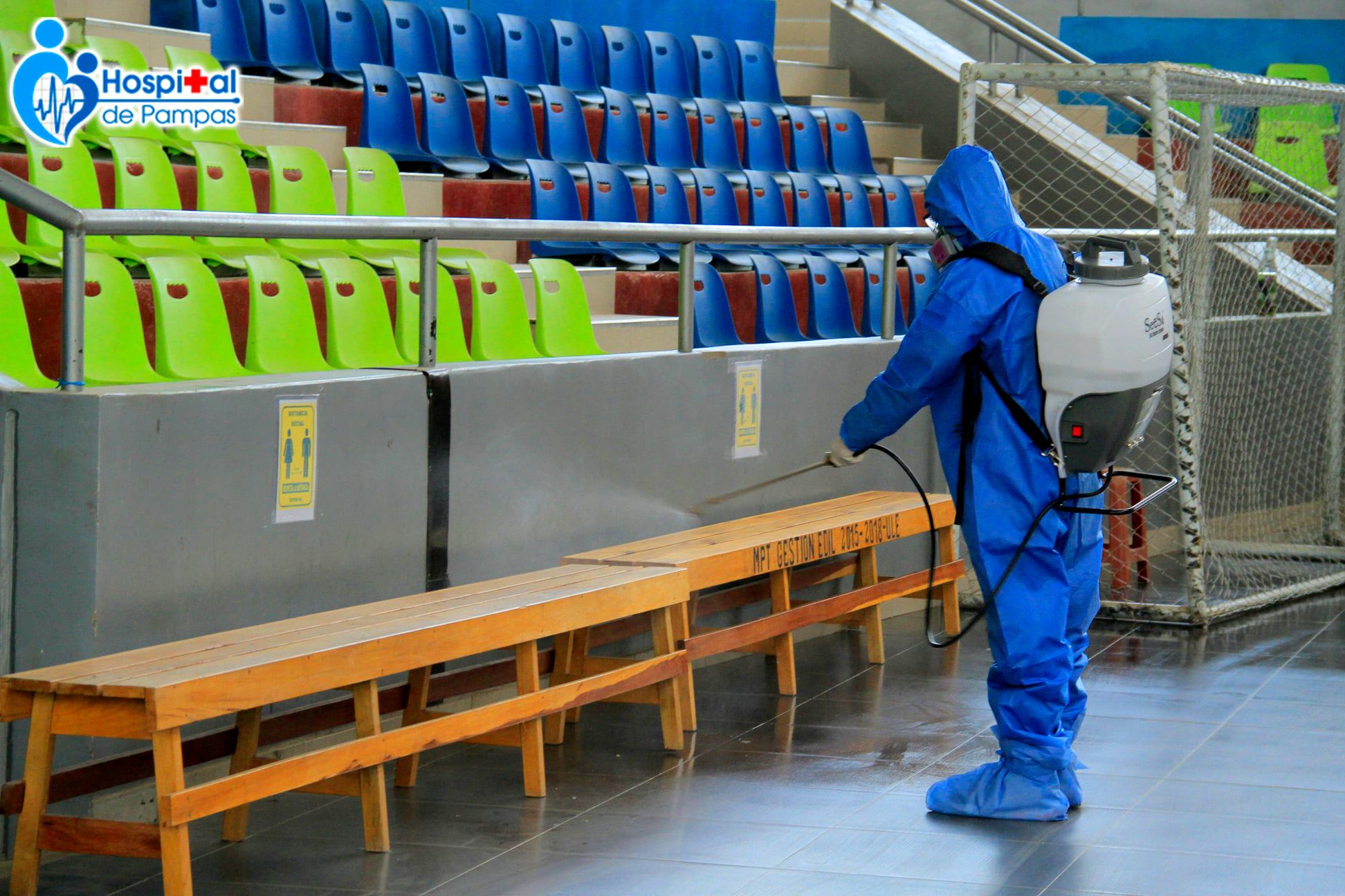 FUMIGACIÓN DE LAS INSTALACIONES DEL COLISEO CERRADO