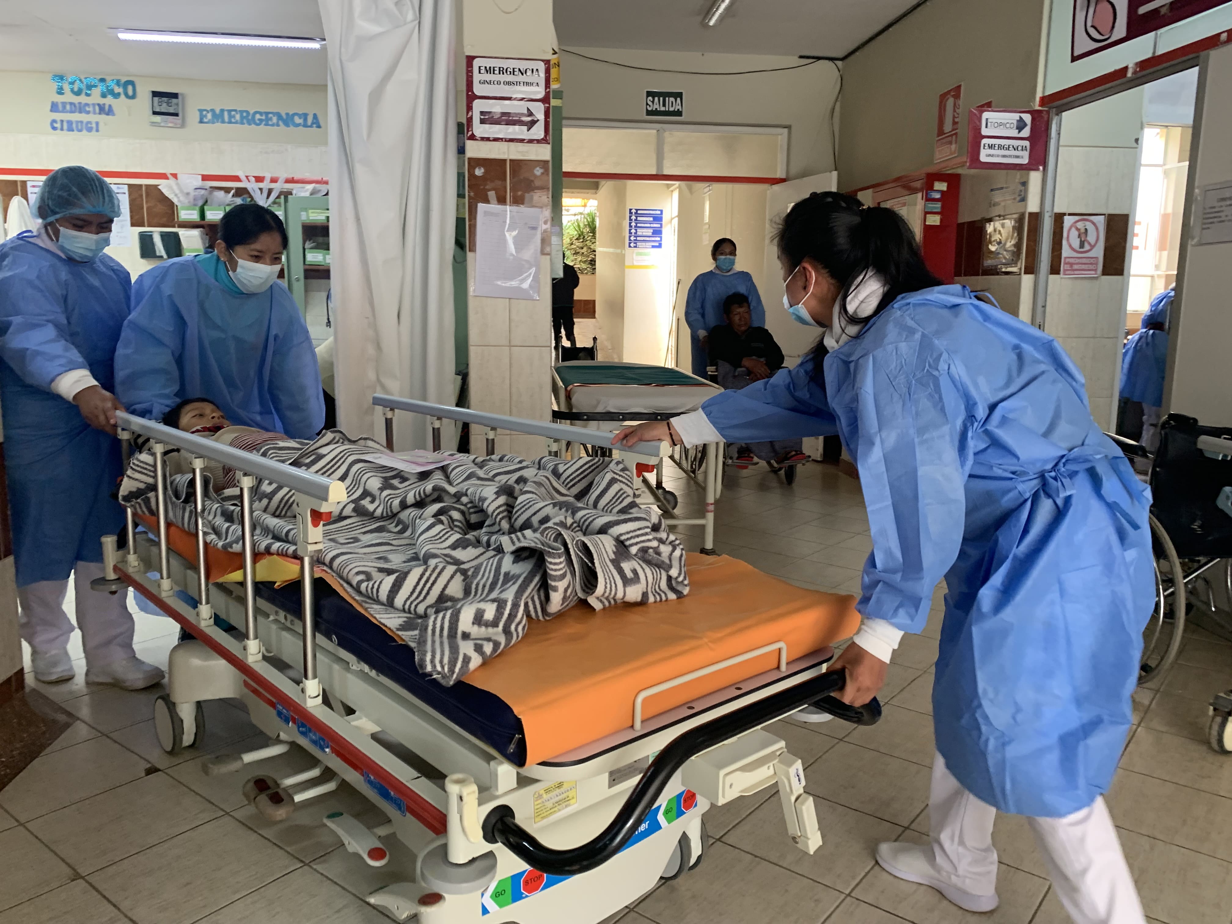 HOSPITAL DE PAMPAS BRINDA ATENCIÓN A GESTANTE Y MENOR TRAS ACCIDENTE DE TRÁNSITO